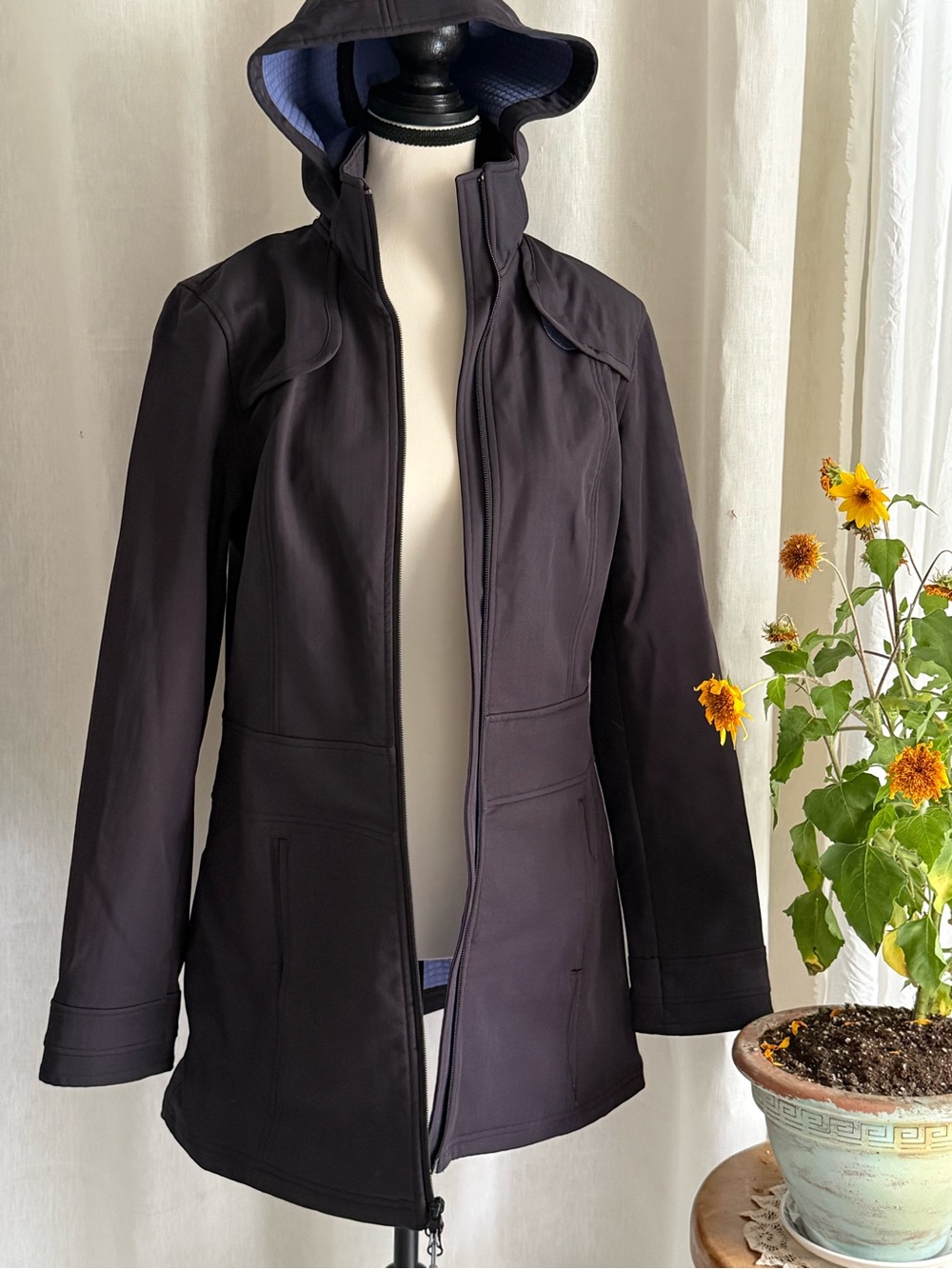Athleta Jacket Hooded Utility S Black Rain Snow Coat Fleece Lined Longline EUC